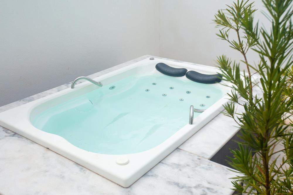 托鲁斯 Chale Com Jacuzzi E Vista Para E Piscina酒店 外观 照片